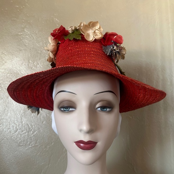 JOYFUL ITALIAN 1970s\' RED STRAW HAT WITH BEAUTIFUL FABRIC FLOWERS main image 6